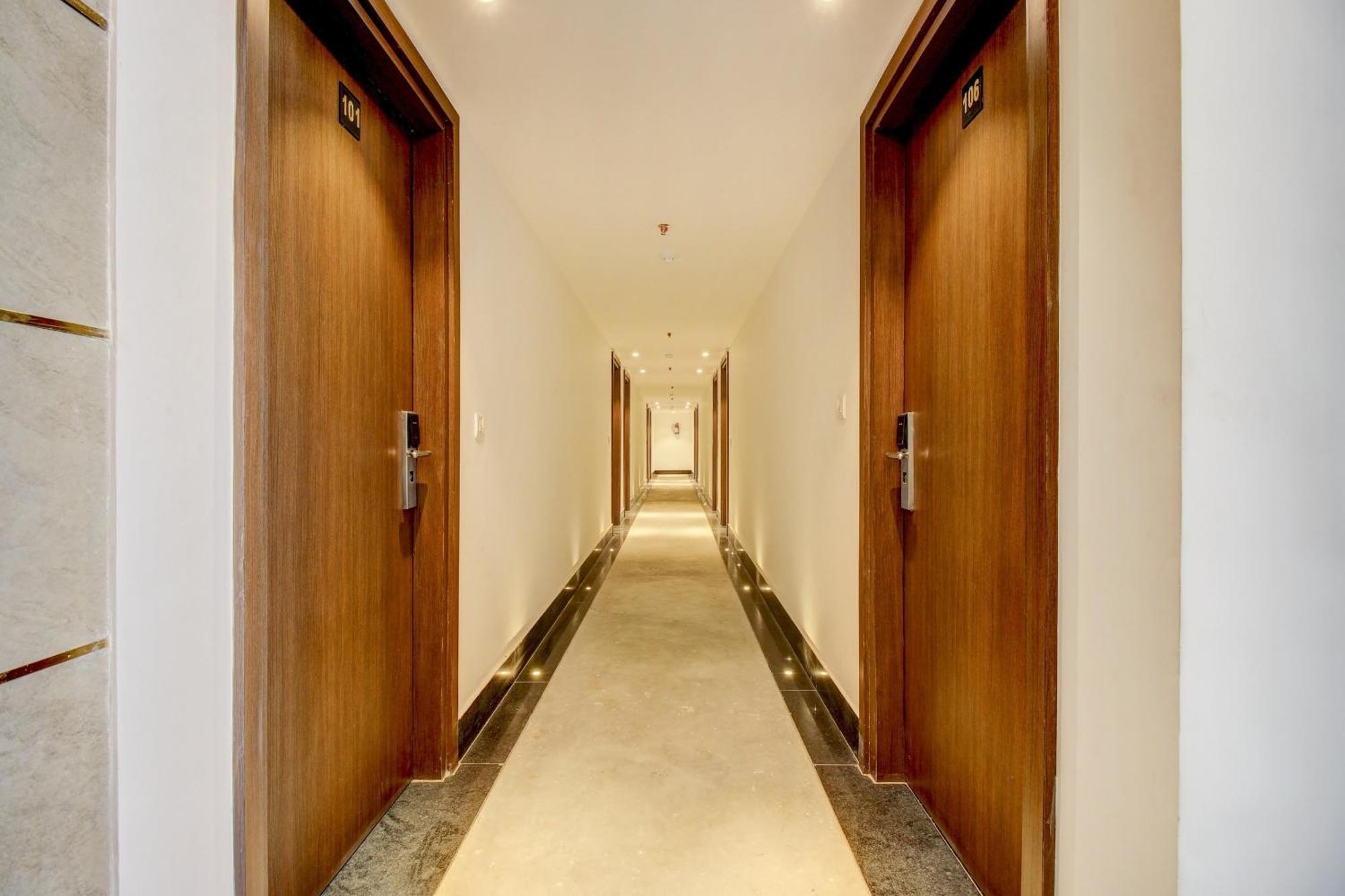 Hotel Super Townhouse Oak Aurelia Grand Lucknow Zewnętrze zdjęcie