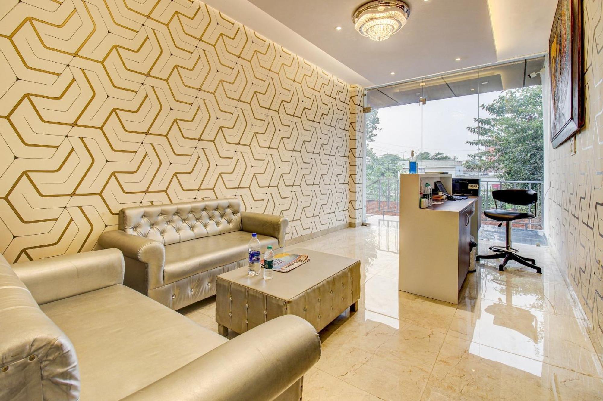 Hotel Super Townhouse Oak Aurelia Grand Lucknow Zewnętrze zdjęcie
