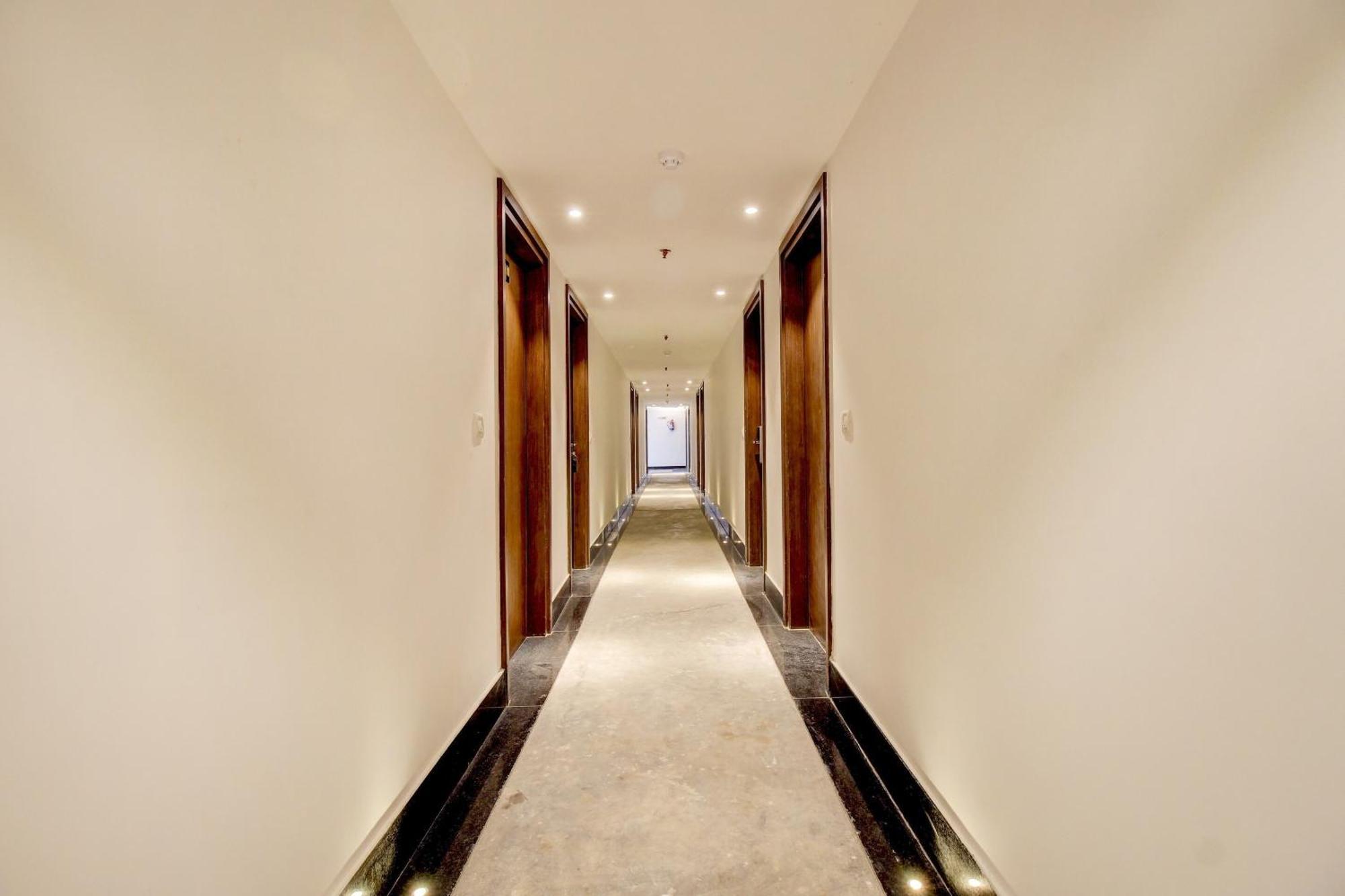 Hotel Super Townhouse Oak Aurelia Grand Lucknow Zewnętrze zdjęcie